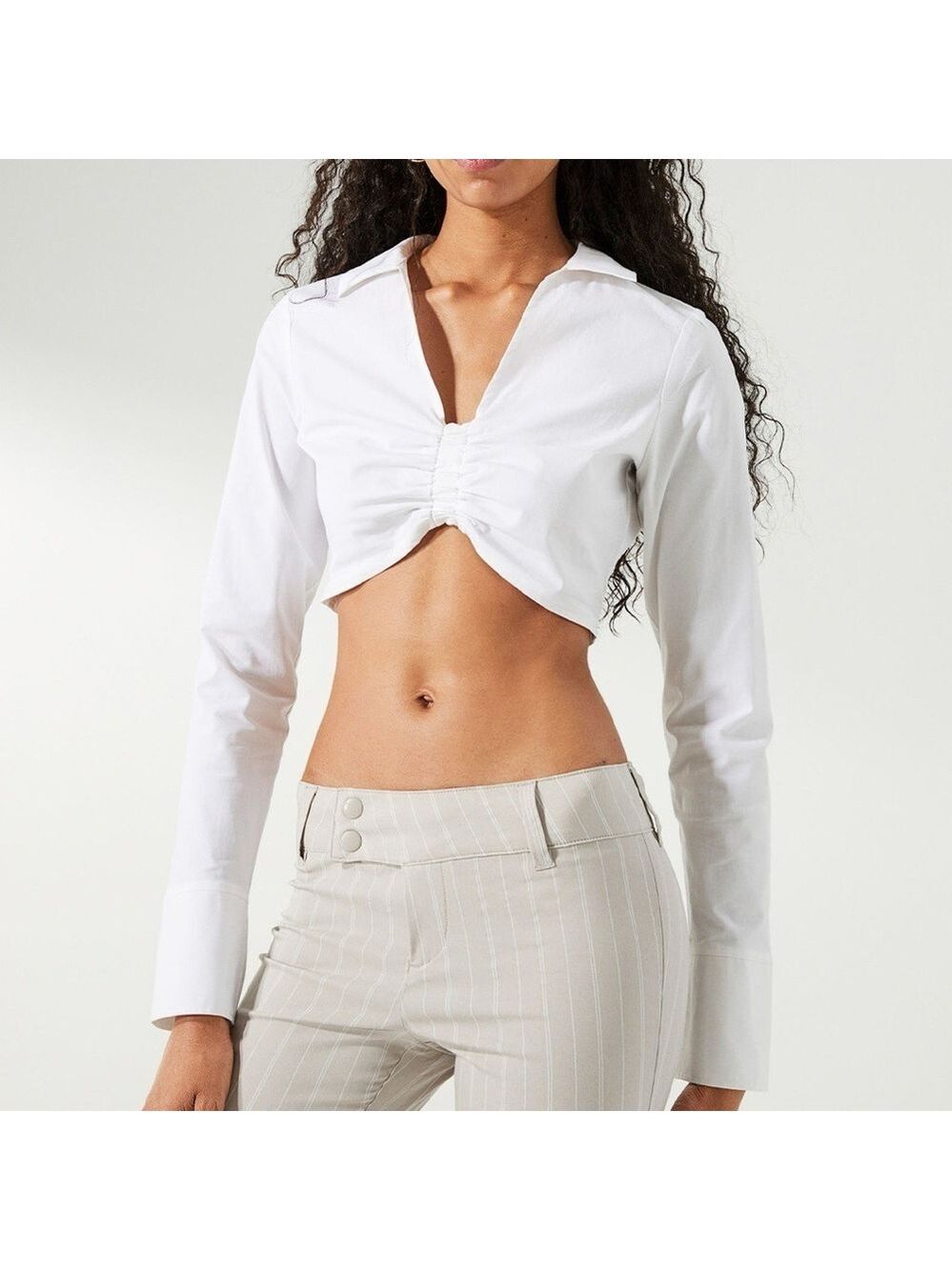 H&M Cropped Gathered Front White Collared Cropped Top Blouse